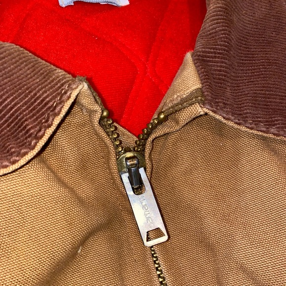 Vintage Carhart RED Quilt Lined Detroit Jacket - Picture 8 of 11